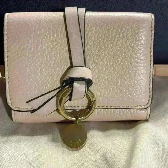 Chloe Mini Compact Wallet - Picture 2 of 9